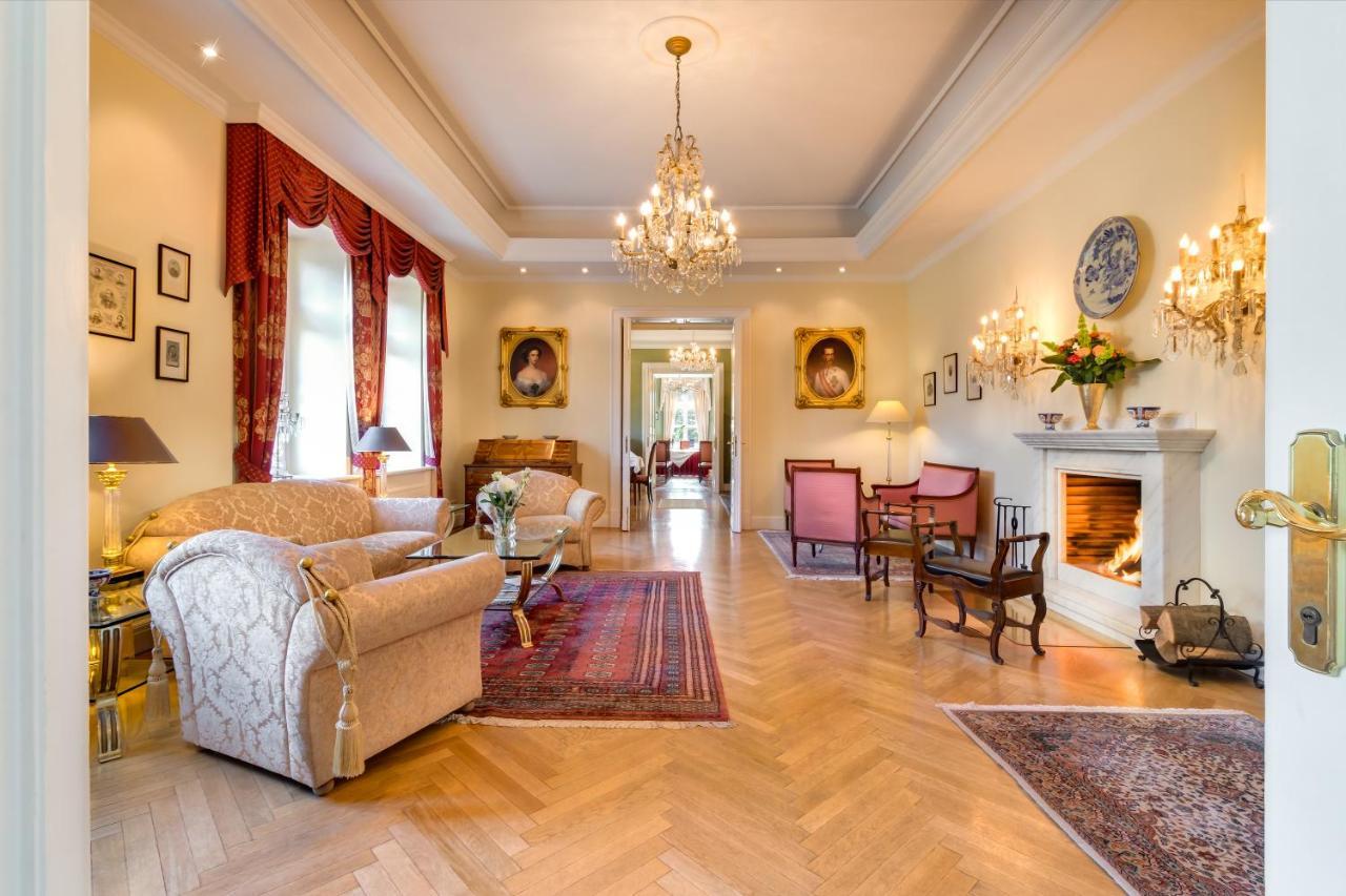 Castle Hotel Grof Degenfeld Superior Tarcal Eksteriør billede