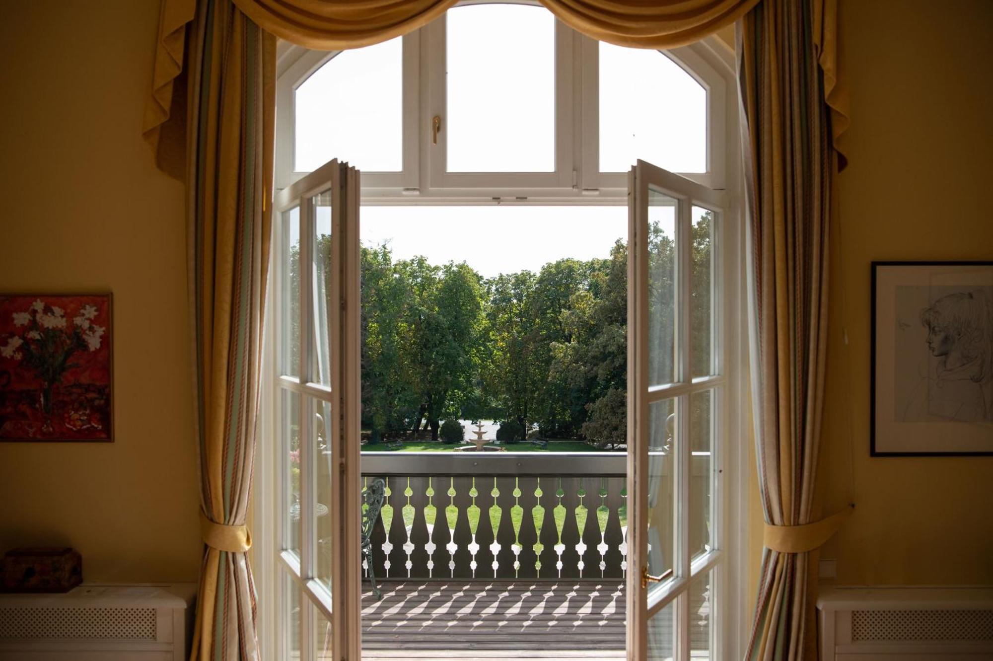 Castle Hotel Grof Degenfeld Superior Tarcal Eksteriør billede