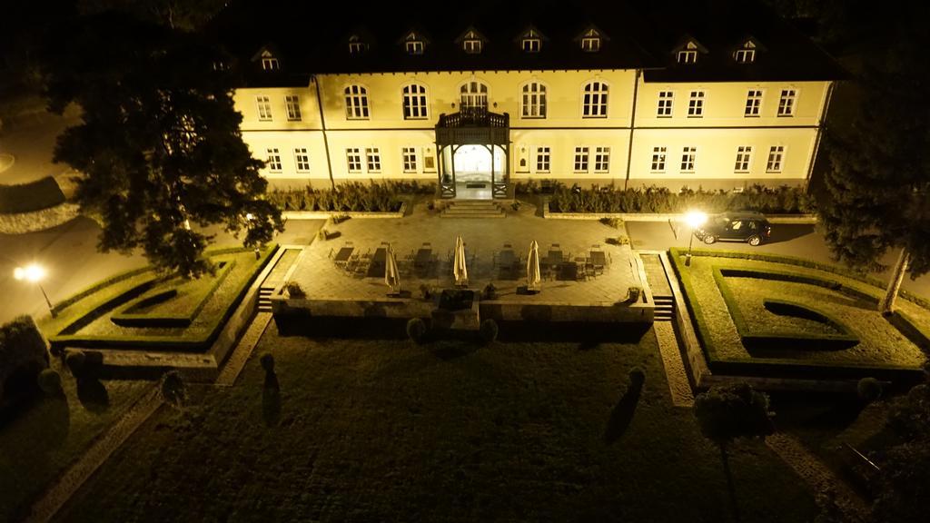 Castle Hotel Grof Degenfeld Superior Tarcal Eksteriør billede